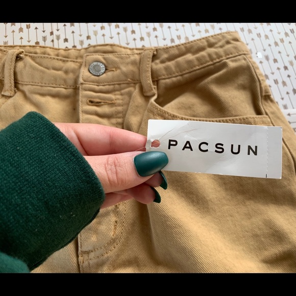 Pacsun Mini Skirt - Picture 4 of 5